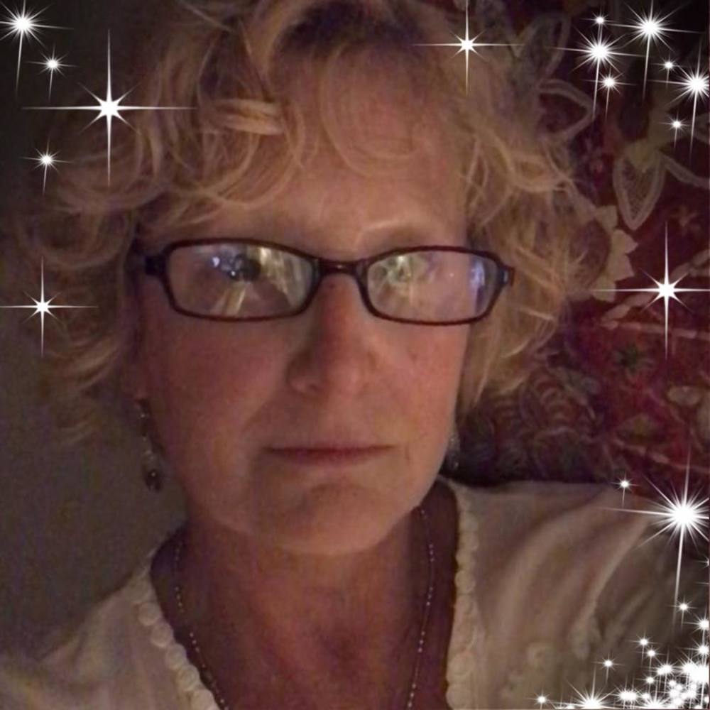 Meet your Posher, Tina